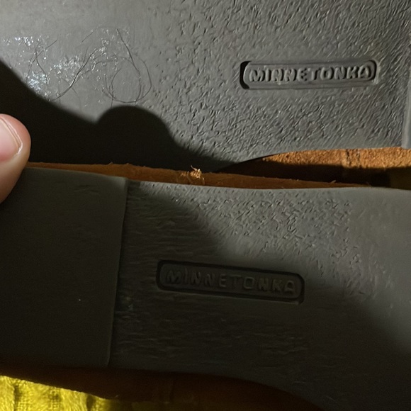 Minnetonka fringed boots size 7 - Picture 3 of 7